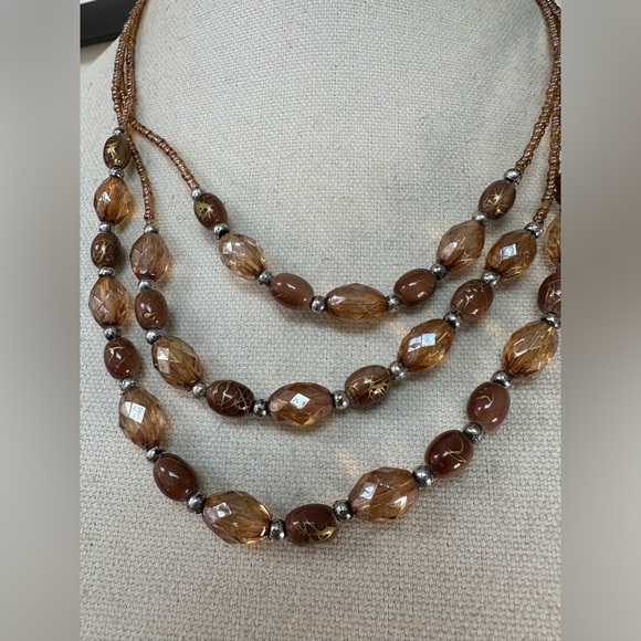 Multi strand neutral brown mauve bead necklace - Picture 3 of 5